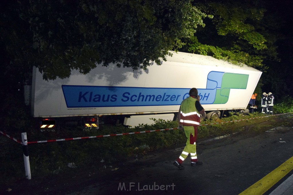 Schwerer VU A 3 Rich Oberhausen Hoehe AK Leverkusen P025.JPG - Miklos Laubert